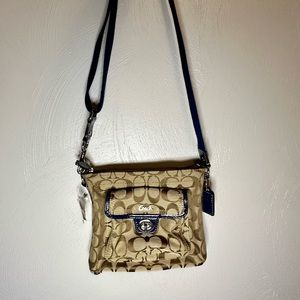 NWT Coach Signature Pocket Swingpack